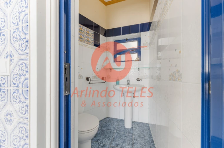 Moradia T2 para Venda em São Bartolomeu de Regatos Foto 24