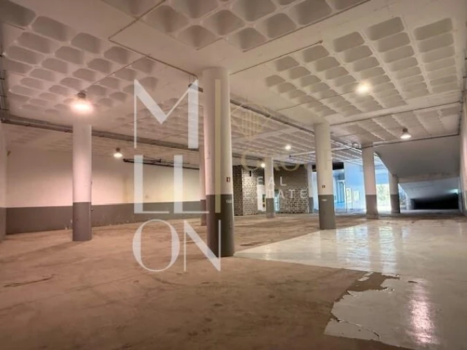 Armazém para Arrendamento em Caniço Foto 16