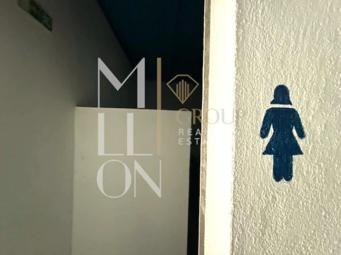 Armazém para Arrendamento em Caniço Foto 11