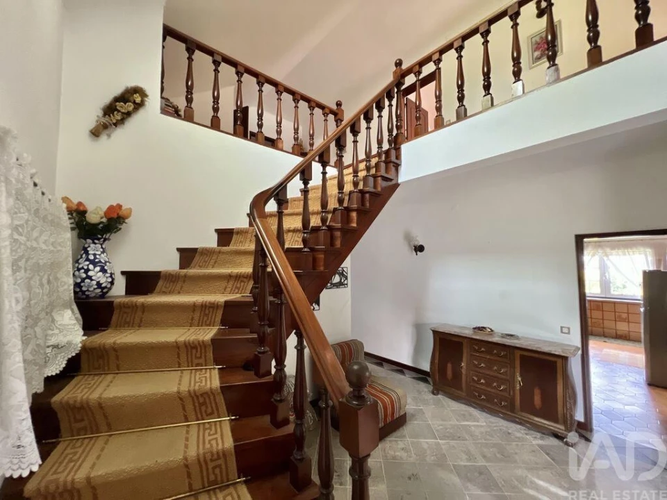 Moradia T5 para Venda em Lajeosa do Dão Foto 15