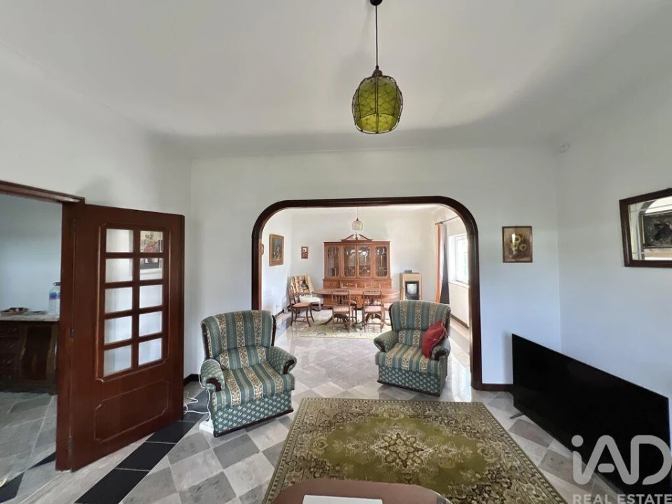 Moradia T5 para Venda em Lajeosa do Dão Foto 16