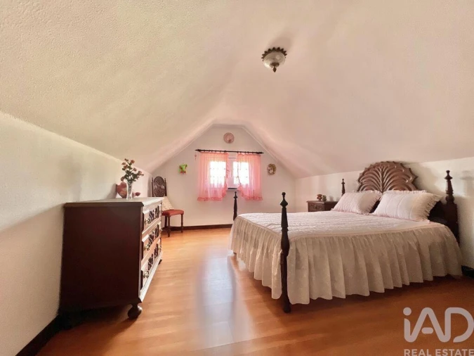 Moradia T5 para Venda em Lajeosa do Dão Foto 22