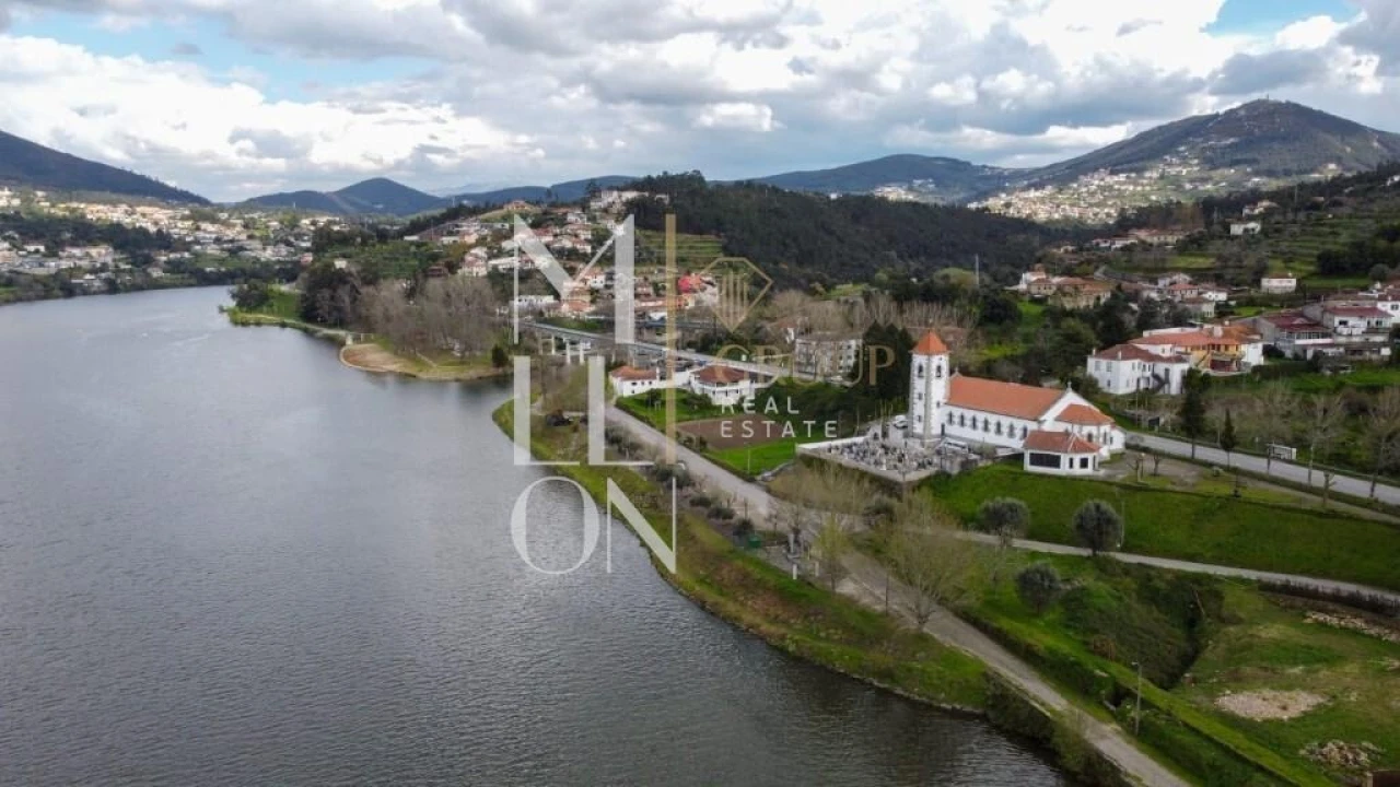 Moradia T4 para Venda em Raiva, Pedorido e Paraíso Foto 1