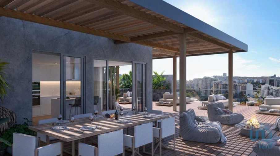 Apartamento T4 para Venda em Algés, Linda-A-Velha e Cruz Quebrada-Dafundo Foto 3