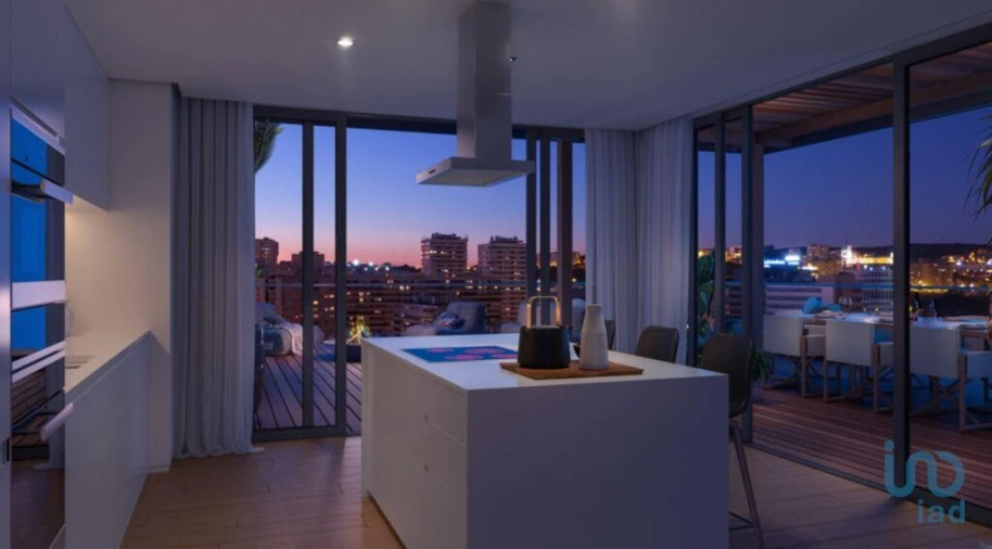 Apartamento T4 para Venda em Algés, Linda-A-Velha e Cruz Quebrada-Dafundo Foto 6