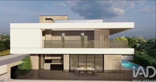 Moradia T4 para Venda em Loule (São Clemente)