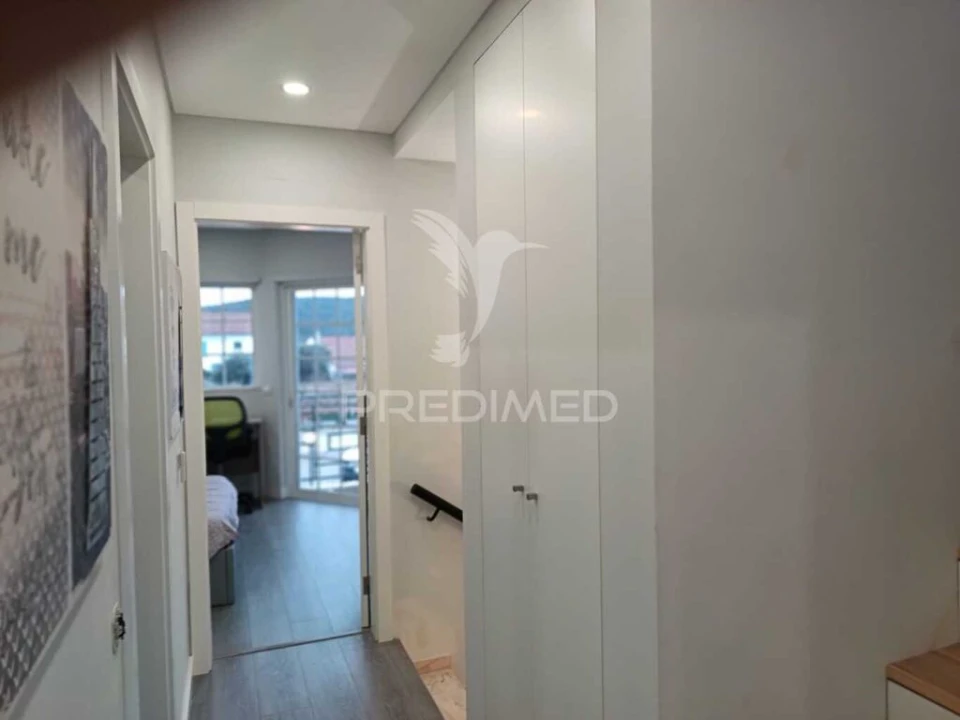 Apartamento T2 para Venda em Salir Foto 2