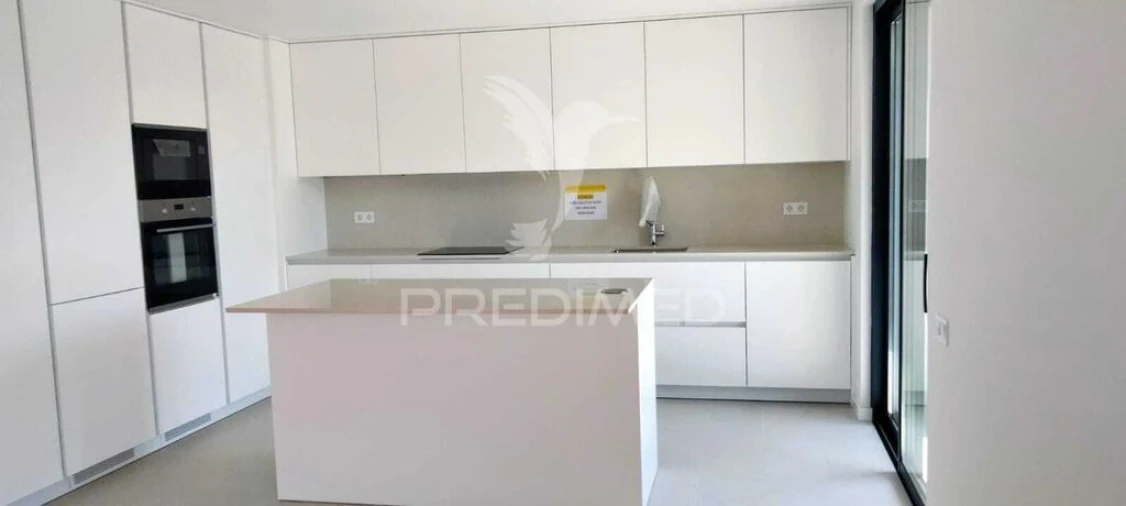 Apartamento T2 para Venda em Portimão Foto 10