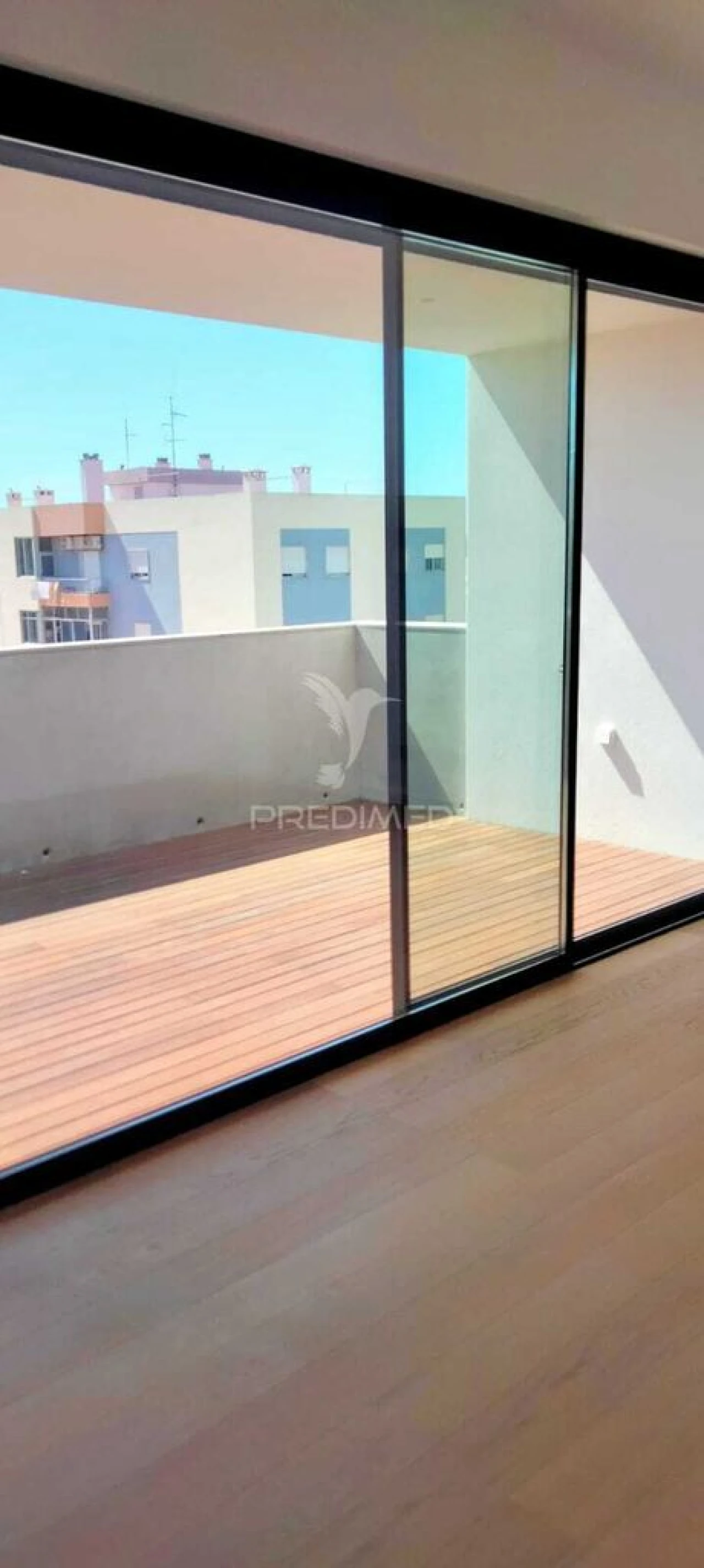 Apartamento T2 para Venda em Portimão Foto 8