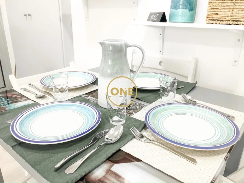 Negócio para Venda em Espinho Foto 1