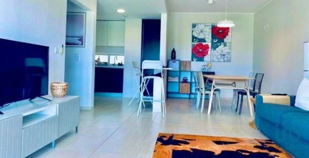 Apartamento T2 para Arrendamento em Quarteira Foto 4