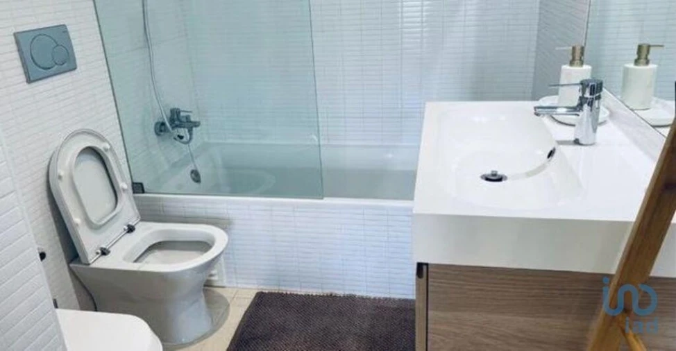 Apartamento T2 para Arrendamento em Quarteira Foto 7