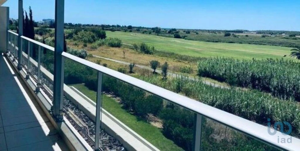 Apartamento T2 para Arrendamento em Quarteira Foto 10