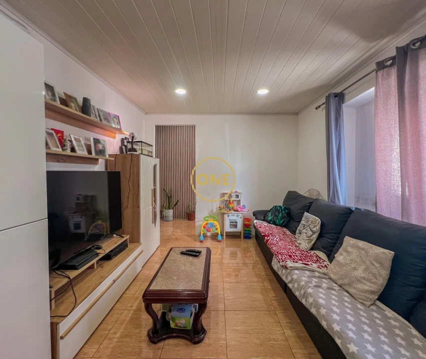 Moradia T3 para Venda em Ponta Delgada (São Pedro) Foto 4