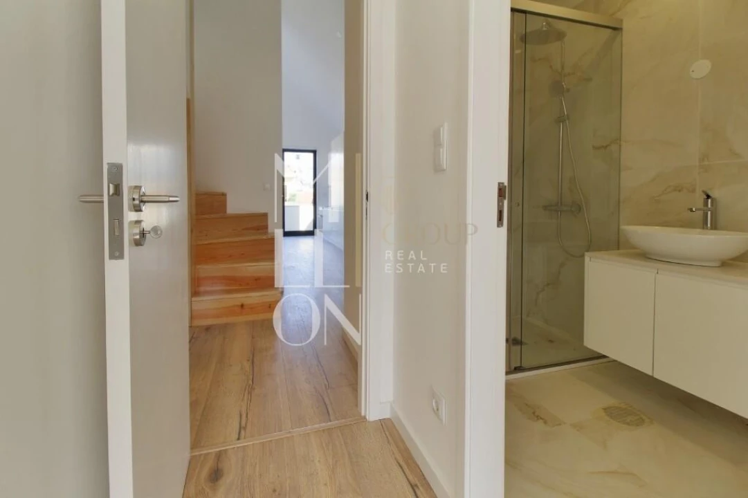 Apartamento T2 para Venda em Cedofeita, Santo Ildefonso, Sé, Miragaia, São Nicolau e Vitória Foto 11