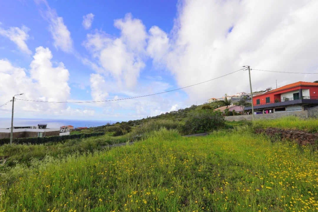Terreno para Venda em Caniço Foto 7