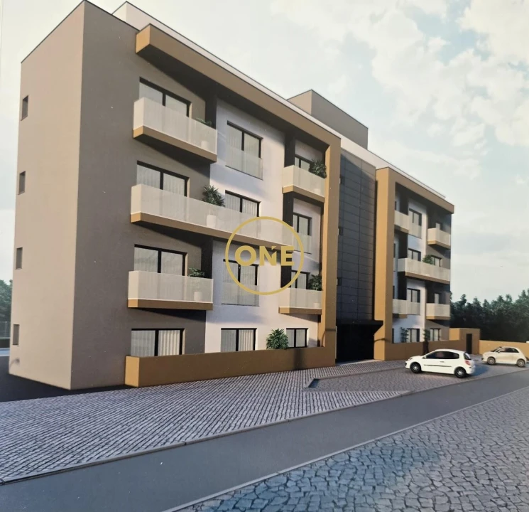 Apartamento T3 para Venda em Condeixa-A-Velha e Condeixa-A-Nova Foto 1
