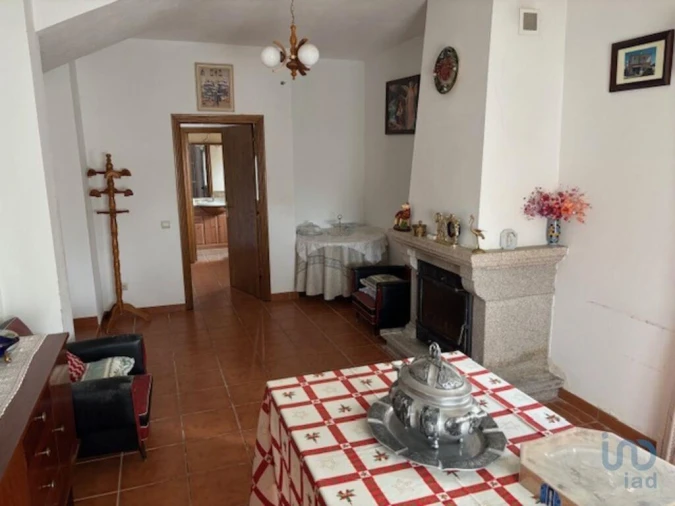 Moradia T5 para Venda em Vila de Ala Foto 5