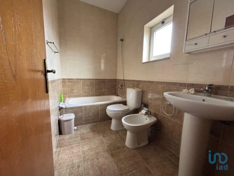 Moradia T5 para Venda em Vila de Ala Foto 14