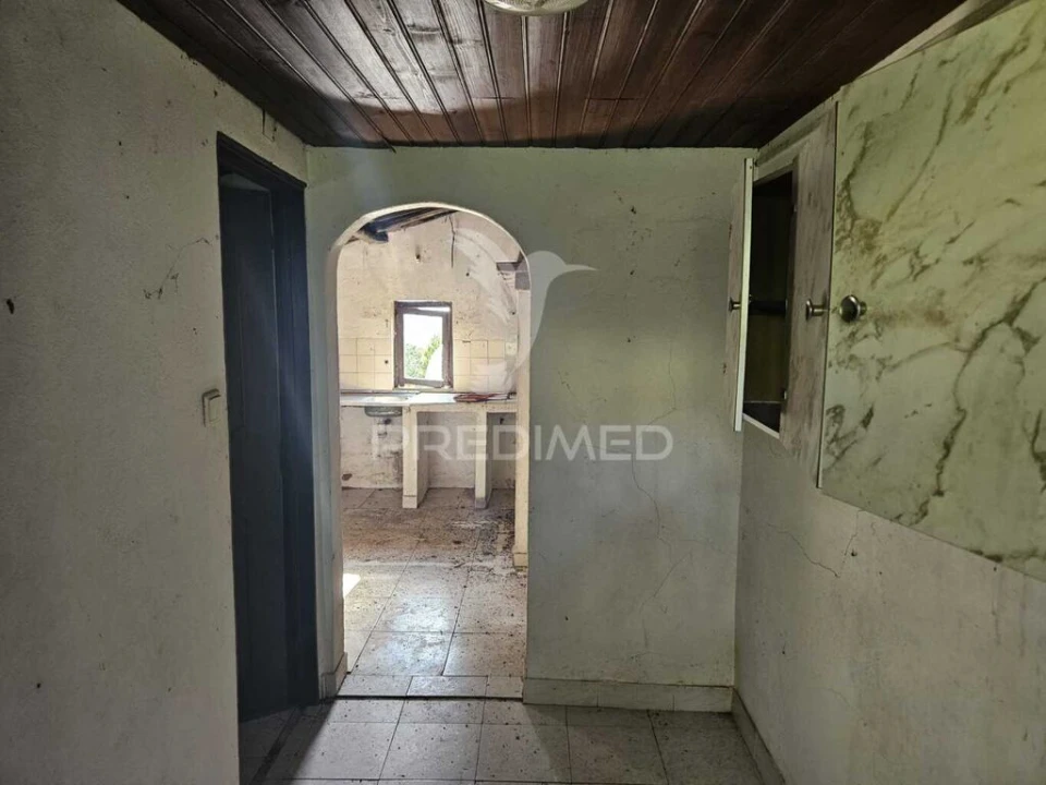 Moradia T2 para Venda em Nossa Senhora do Pranto Foto 11