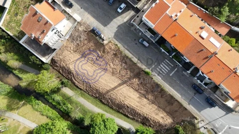 Terreno para Venda em Rio Tinto