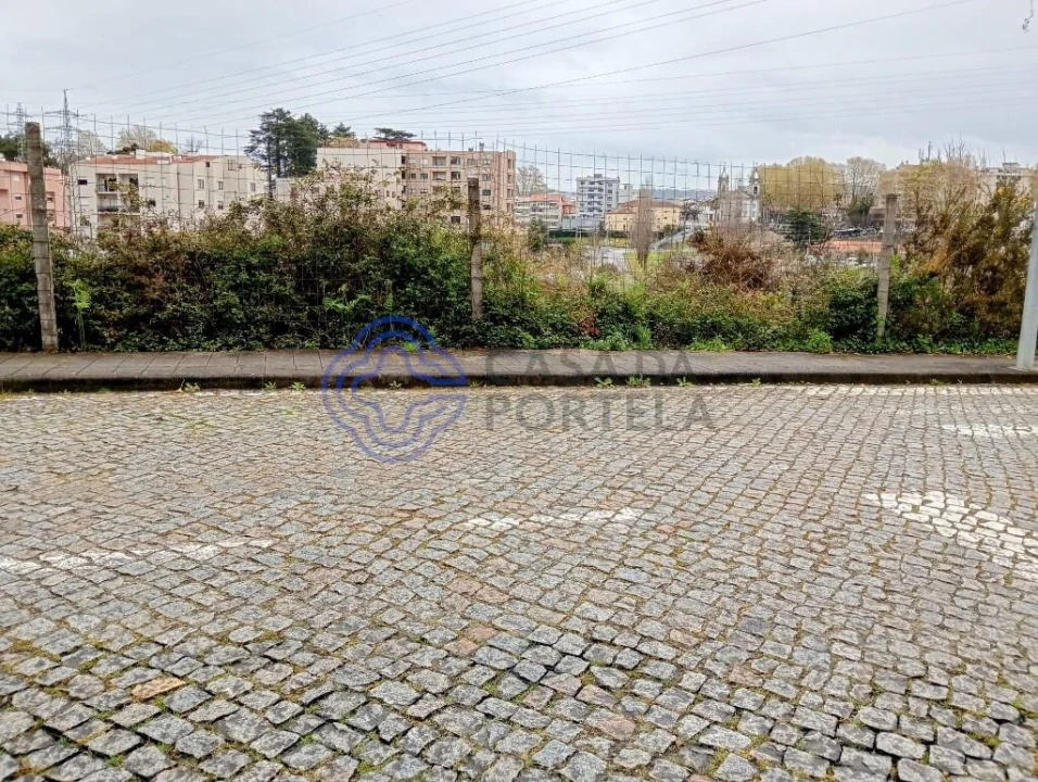 Terreno para Venda em Rio Tinto Foto 8