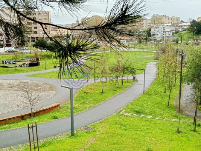 Terreno para Venda em Rio Tinto Foto 1