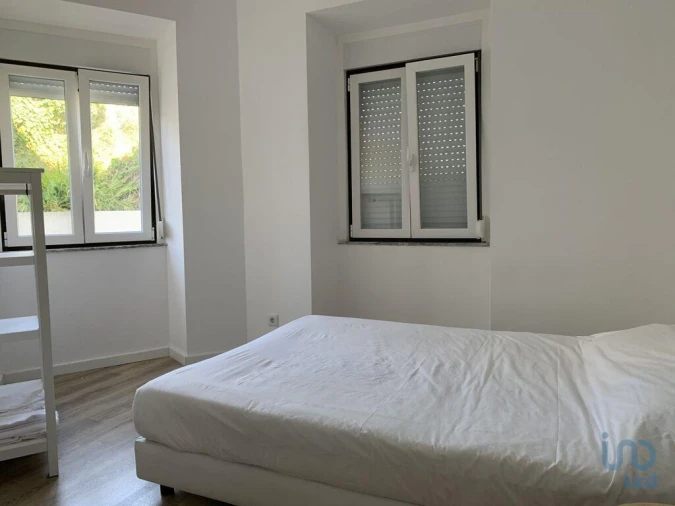 Apartamento T2 para Arrendamento em Beato Foto 1