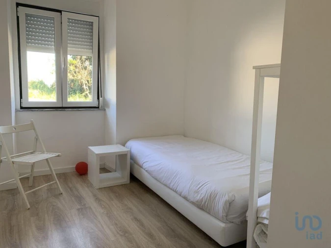Apartamento T2 para Arrendamento em Beato Foto 3