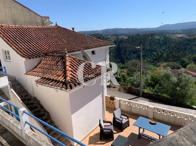 Moradia T3 para Venda em Arrifana Foto 33