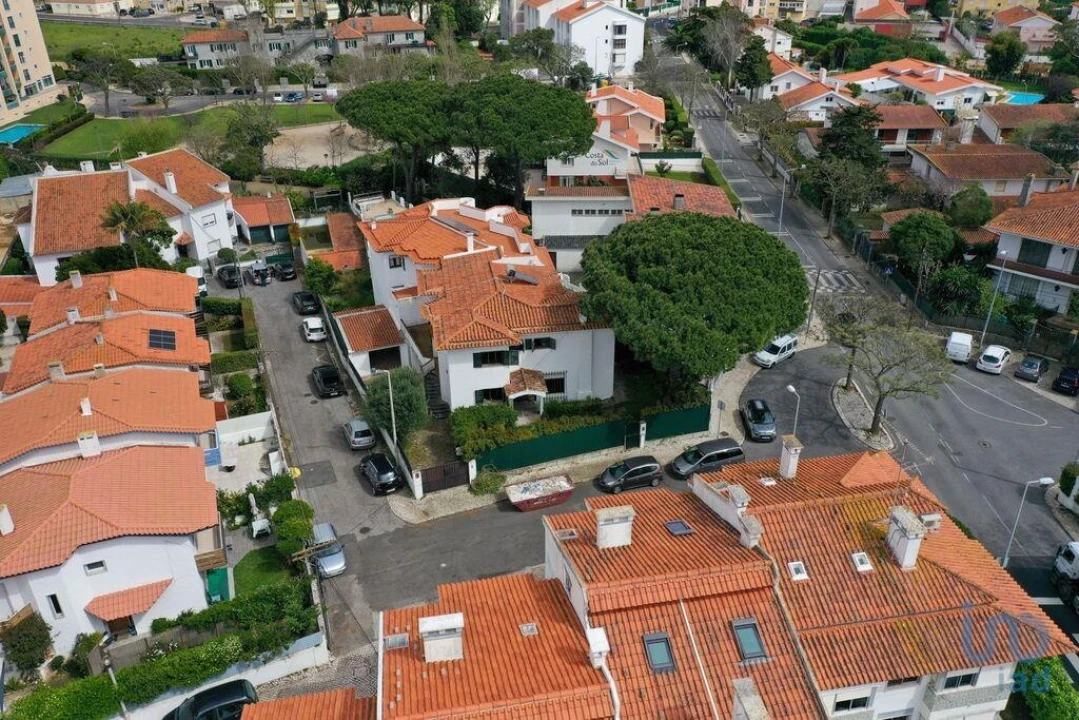 Moradia T7 para Venda em Cascais e Estoril Foto 2