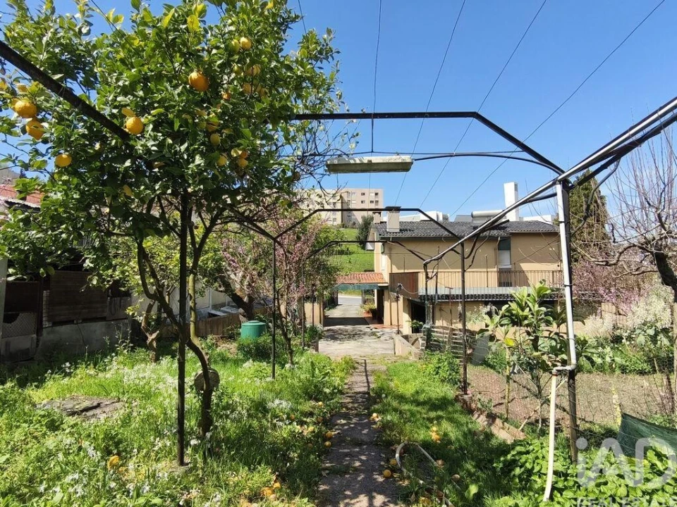 Moradia T6 para Venda em São João da Madeira Foto 6