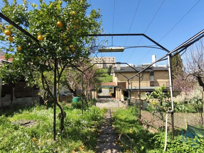Moradia T6 para Venda em São João da Madeira Foto 6