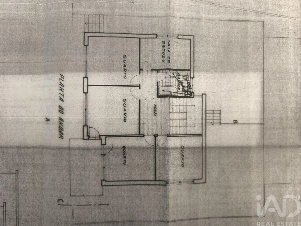 Moradia T6 para Venda em São João da Madeira Foto 22