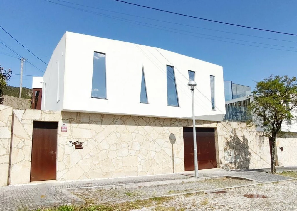 Moradia T3 para Venda em Afife Foto 5