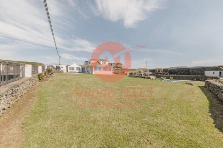 Moradia T4 para Venda em São Bartolomeu de Regatos Foto 12