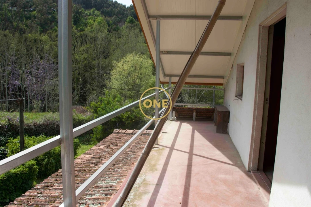 Moradia T4 para Venda em Soalhães Foto 54