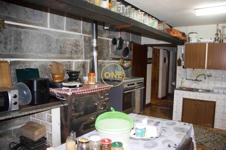 Moradia T4 para Venda em Soalhães Foto 48