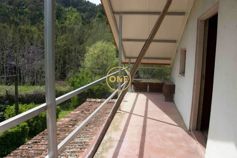 Moradia T4 para Venda em Soalhães Foto 54