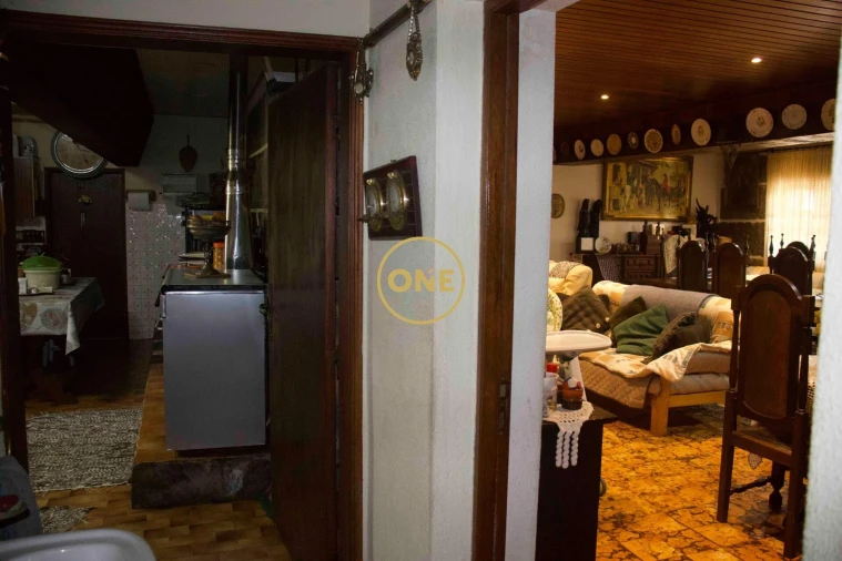 Moradia T4 para Venda em Soalhães Foto 43