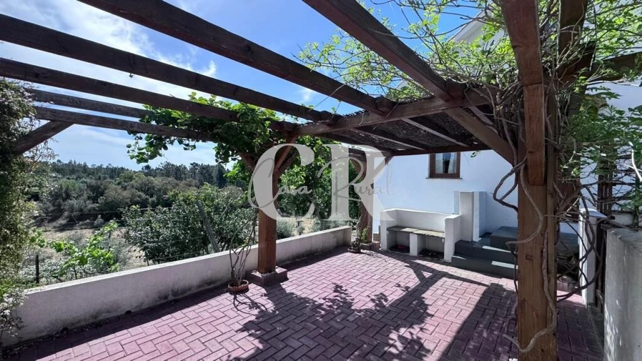 Moradia T2 para Venda em Cernache do Bonjardim, Nesperal e Palhais Foto 9