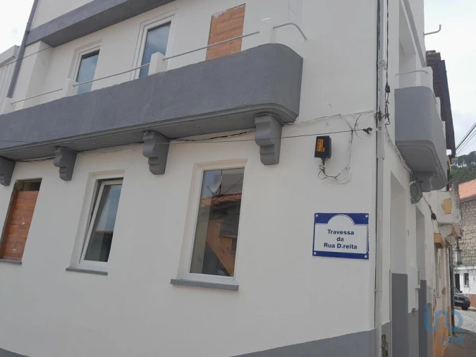 Moradia T3 para Venda em Cantar-Galo e Vila do Carvalho Foto 2