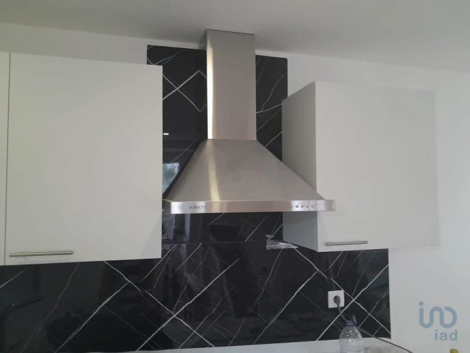 Moradia T3 para Venda em Cantar-Galo e Vila do Carvalho Foto 4