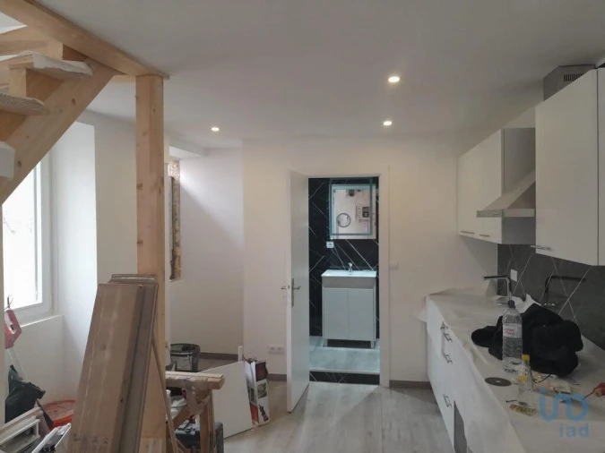 Moradia T3 para Venda em Cantar-Galo e Vila do Carvalho Foto 8