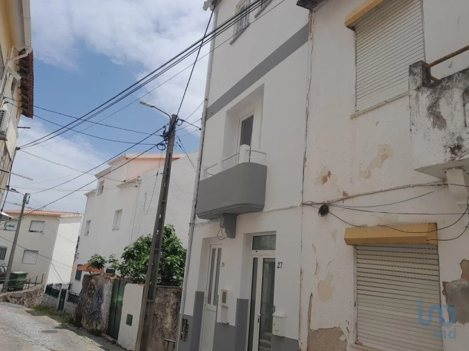 Moradia T3 para Venda em Cantar-Galo e Vila do Carvalho Foto 3