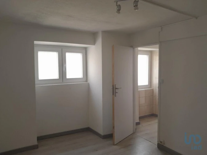 Moradia T3 para Venda em Cantar-Galo e Vila do Carvalho Foto 10