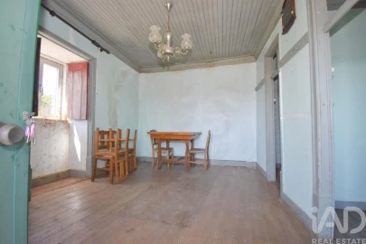 Moradia T3 para Venda em São Miguel, Santa Eufémia e Rabaçal