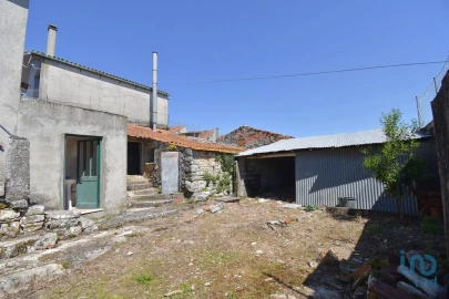 Moradia T3 para Venda em São Miguel, Santa Eufémia e Rabaçal
