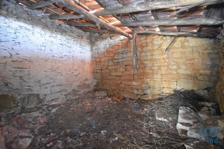 Moradia T3 para Venda em São Miguel, Santa Eufémia e Rabaçal Foto 8