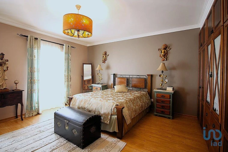 Moradia T4 para Venda em Borba (São Bartolomeu) Foto 4